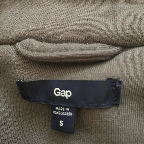 Gap light weight jacket. Perfect for fall! Oliver Green/Gray color. Small. - Picture 3 of 4